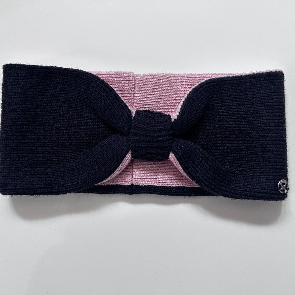 New Lululemon Divinity Ear Warmer Reversible Pink and Purple Wool Headband